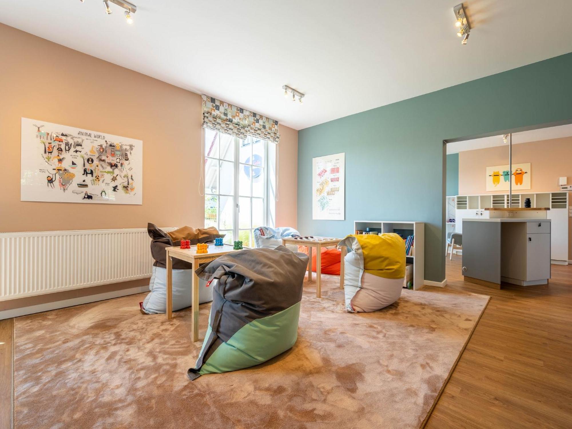 Reetland Am Meer - Luxusplus Reetdachvilla Mit 4 Schlafzimmern, Aussensauna, Loungebereich Und Kamin G07 Dranske Bagian luar foto