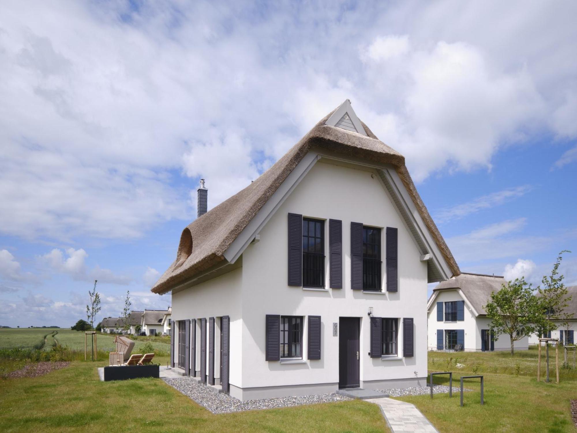 Reetland Am Meer - Luxusplus Reetdachvilla Mit 4 Schlafzimmern, Aussensauna, Loungebereich Und Kamin G07 Dranske Bagian luar foto